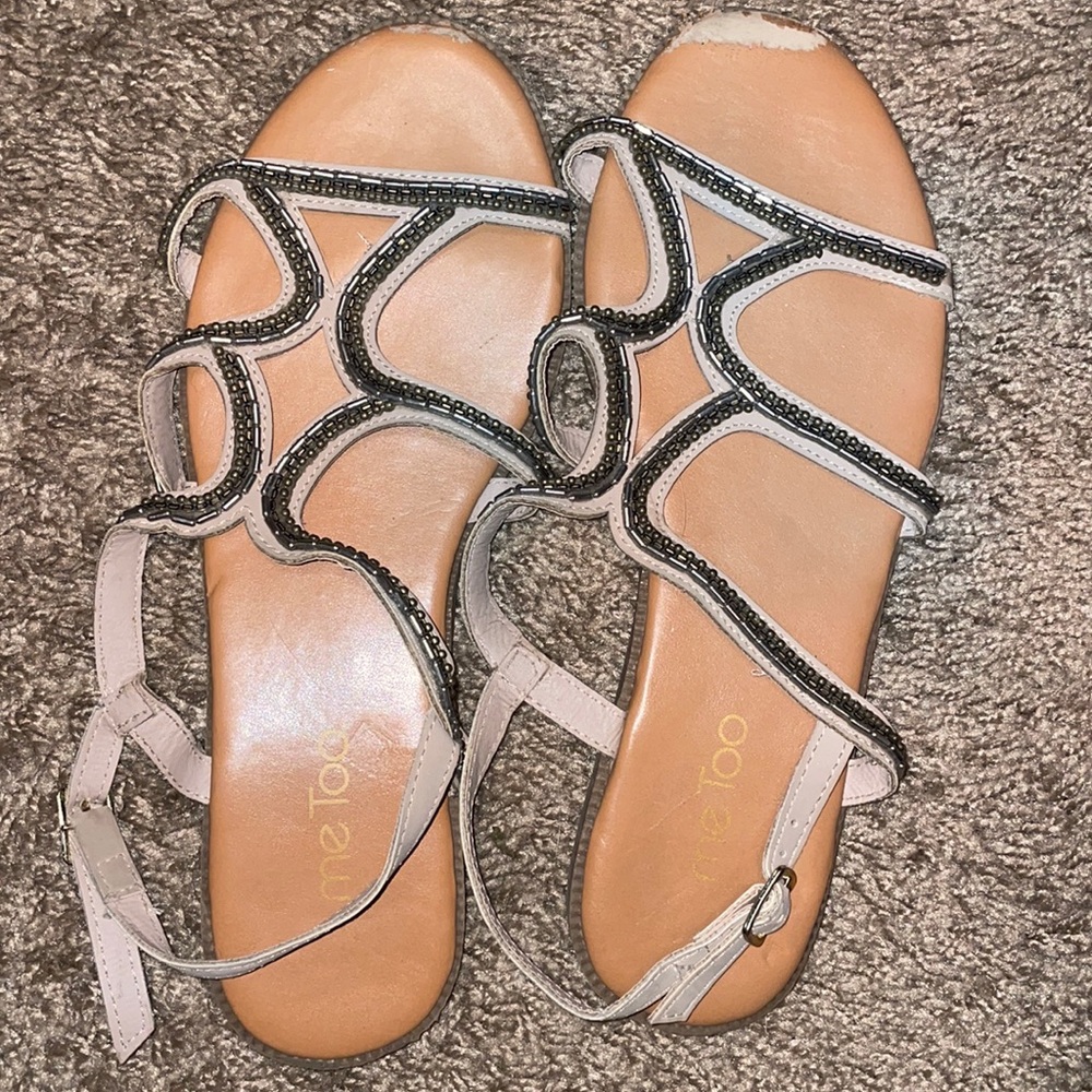 Women’s sandals